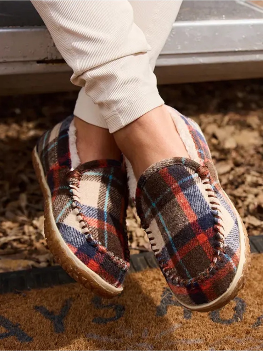 Minnetonka Tempe Brown Autumn Plaid Cozy Indoor/Outdoor Slippers